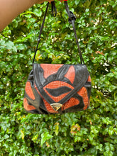 Load image into Gallery viewer, Vintage Brown & Black Handbag