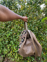 Load image into Gallery viewer, Vintage XL Olive Sharif Handbag