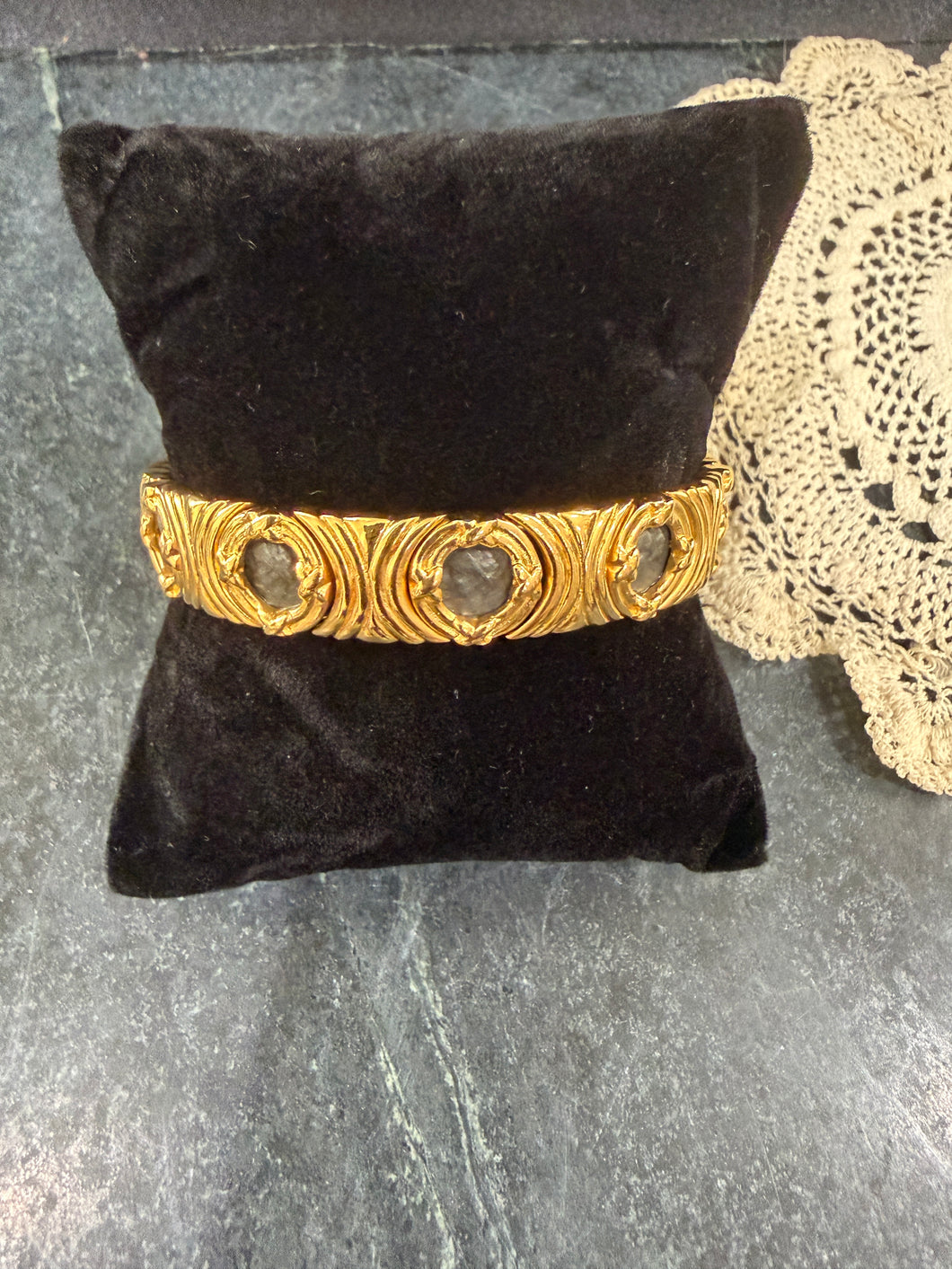 Carolee Cameo Bracelet