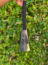 Load image into Gallery viewer, Vintage Black beaded top handle
