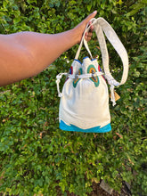Load image into Gallery viewer, Vintage Aztec leather bucket bag
